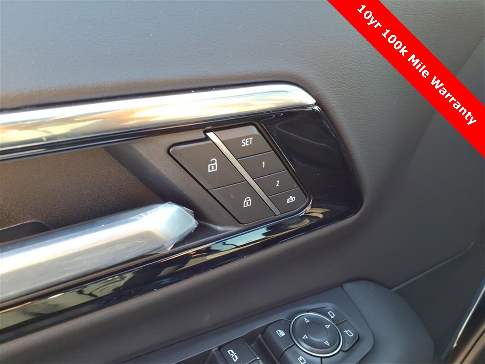 New 2026 Chevrolet Suburban Premier w/ Sun And Tow Package image 18