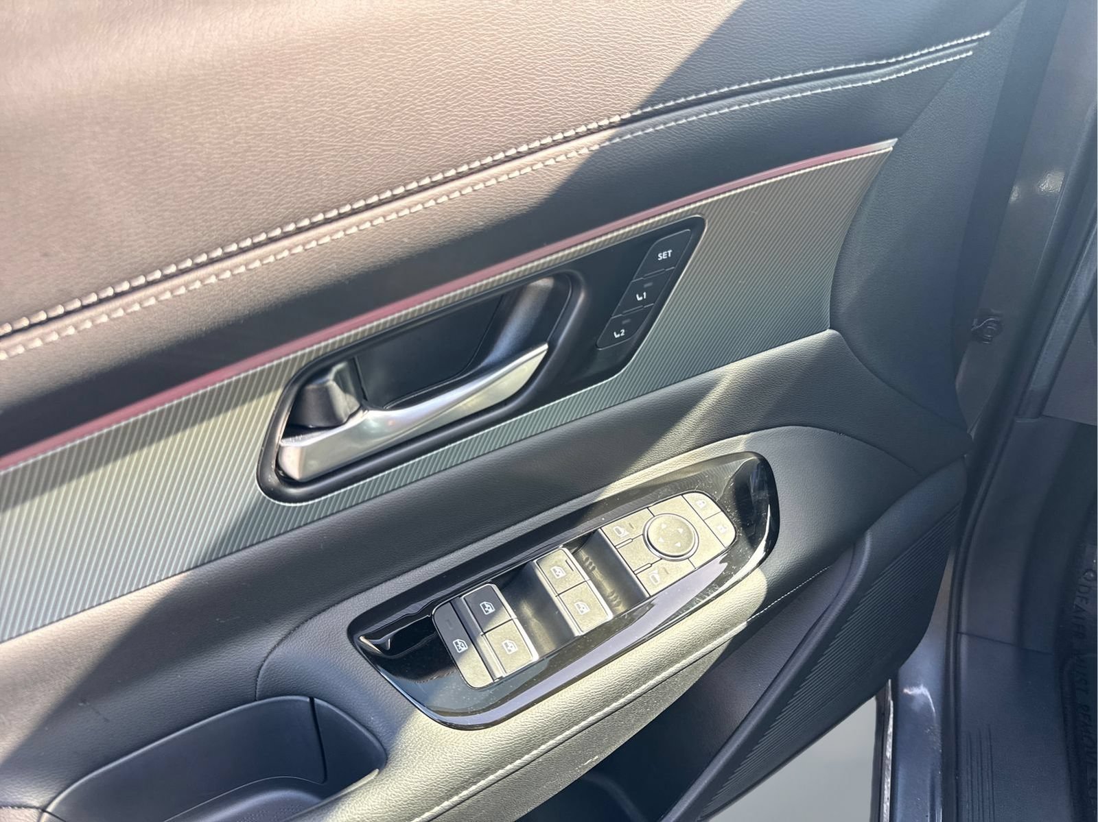 Certified 2025 Nissan Murano SL AWD/4WD image 16