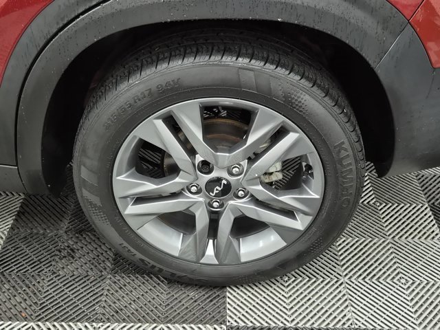 Certified 2023 Kia Seltos S image 9