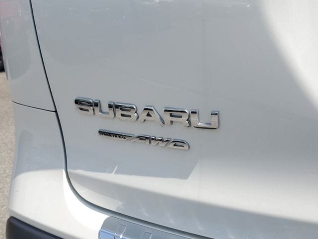 Certified 2025 Subaru Ascent Touring w/ Popular Package #1 AWD/4WD image 9