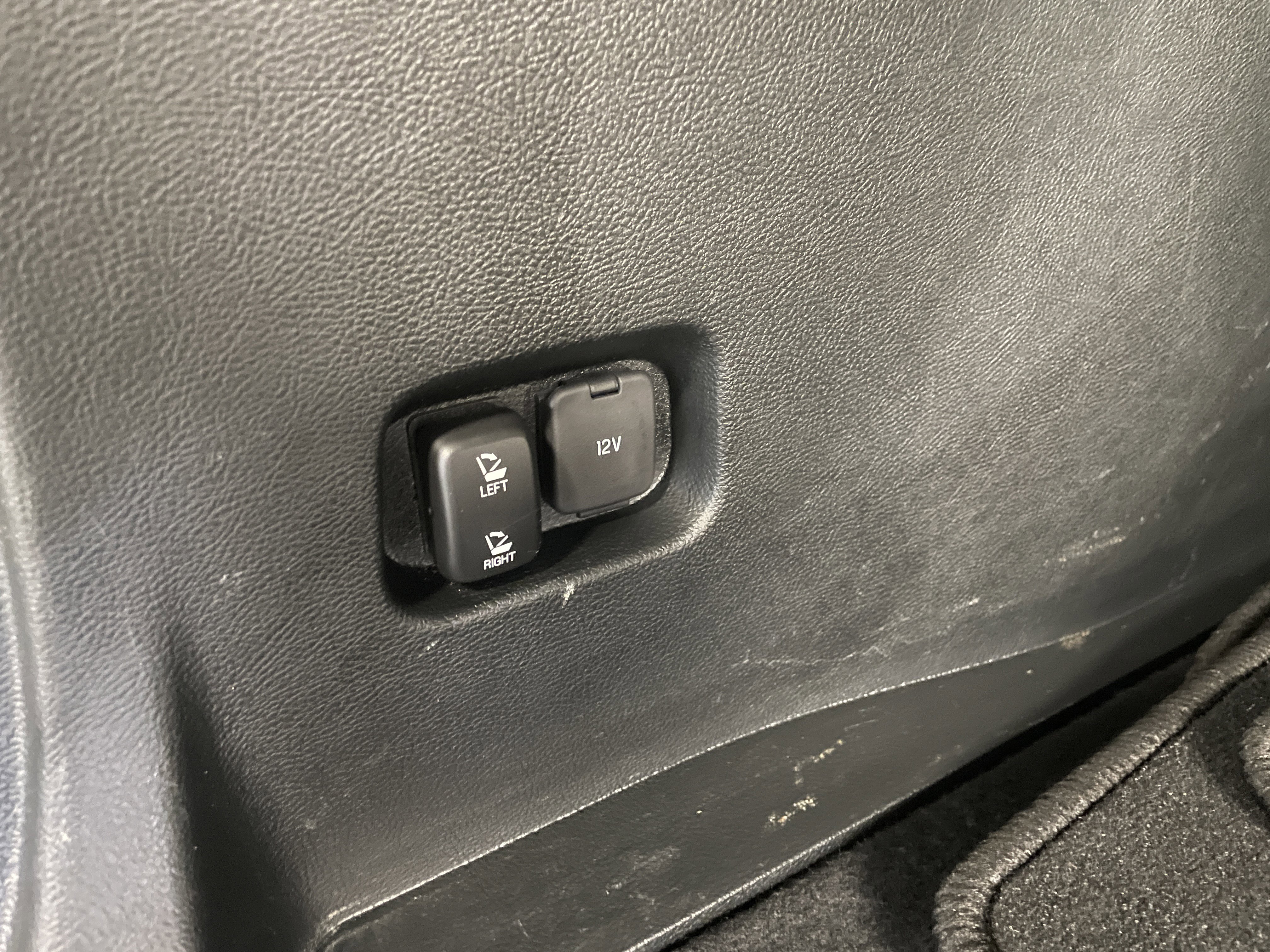 Used 2022 Ford Edge SEL w/ Convenience Package image 27