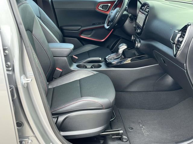 Used 2023 Kia Soul GT-Line image 23