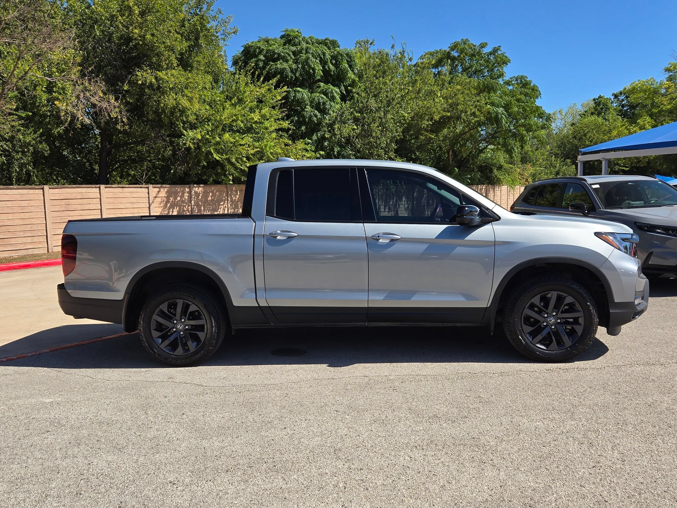 Certified 2024 Honda Ridgeline Sport image 2