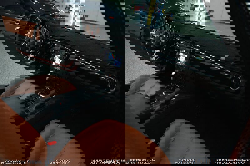 Used 2008 MAZDA MX-5 Miata Grand Touring w/ Premium Pkg image 20