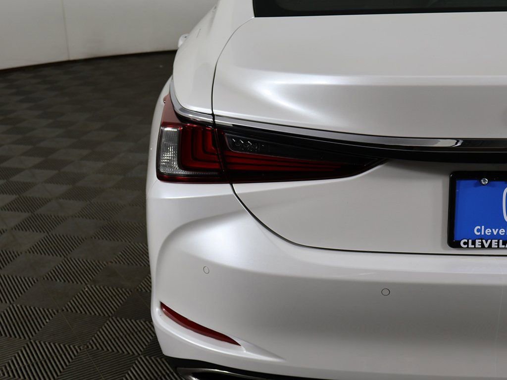 Used 2020 Lexus ES 350 w/ Premium Package image 15
