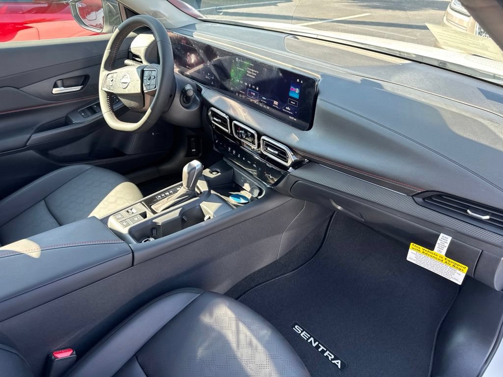New 2027 Nissan Sentra SR FWD image 17