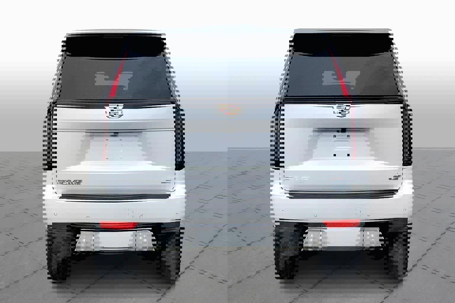 Used 2023 Cadillac Escalade V w/ Heavy-Duty Trailer Package image 4