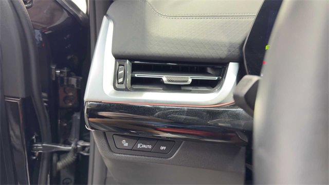 Used 2025 BMW X2 xDrive28i image 32