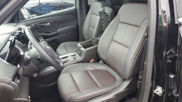 Used 2023 Chevrolet Traverse High Country w/ LPO, Floor Liner Package AWD/4WD image 25