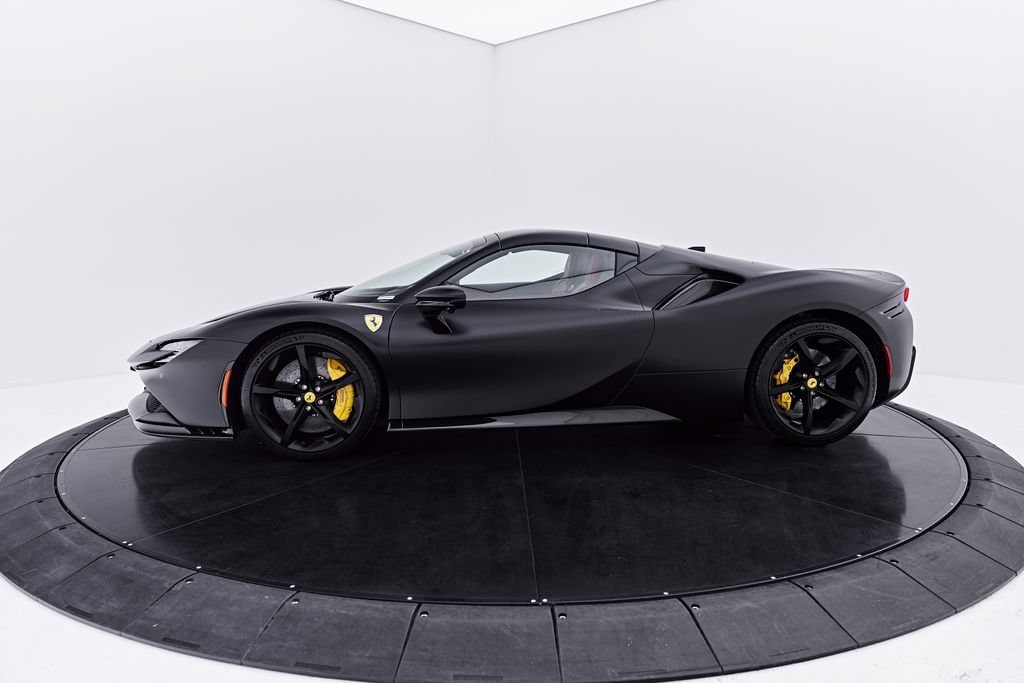 Used 2024 Ferrari SF90 Spider AWD/4WD image 15