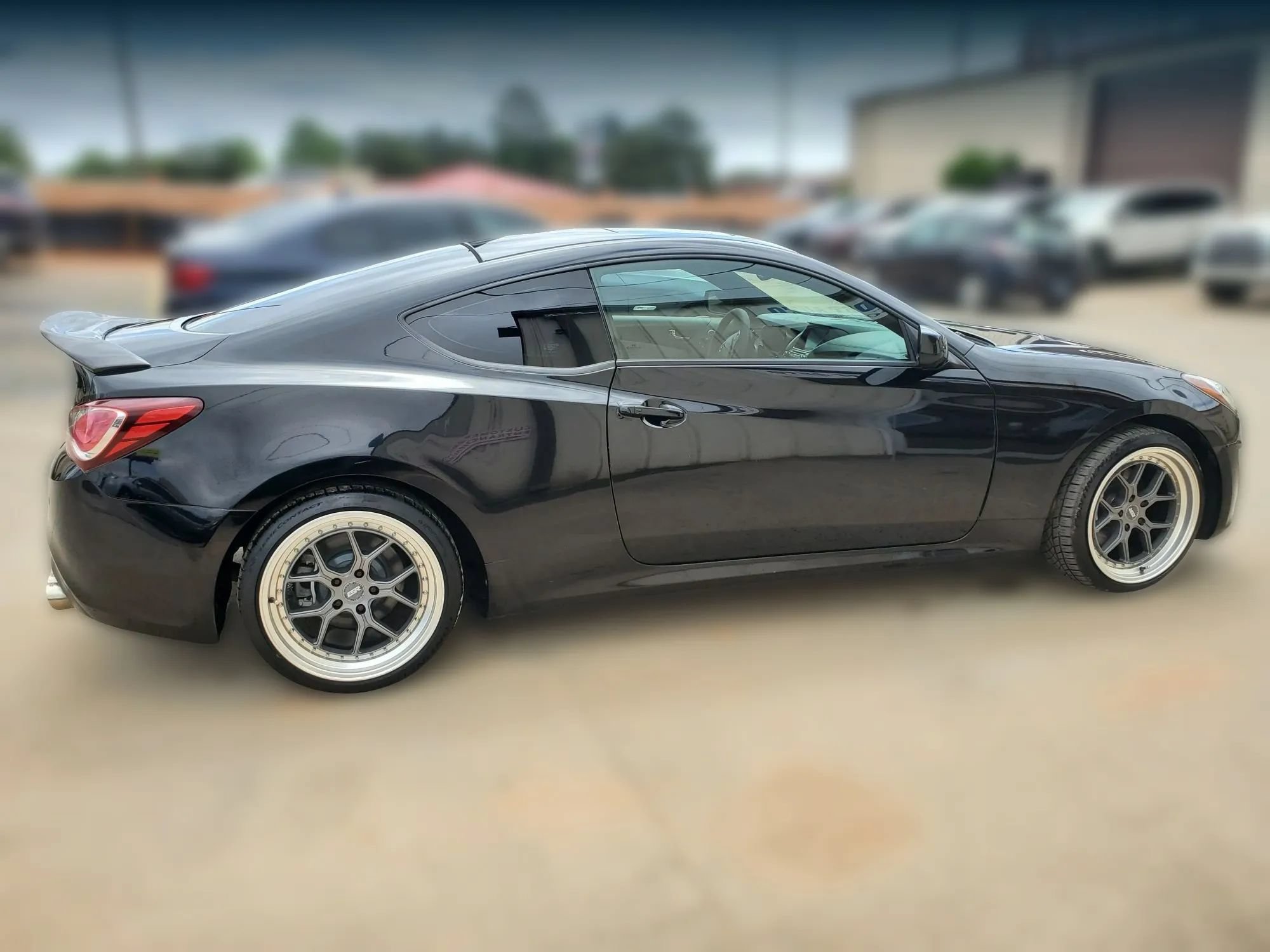 Used 2014 Hyundai Genesis 2.0T RWD image 12