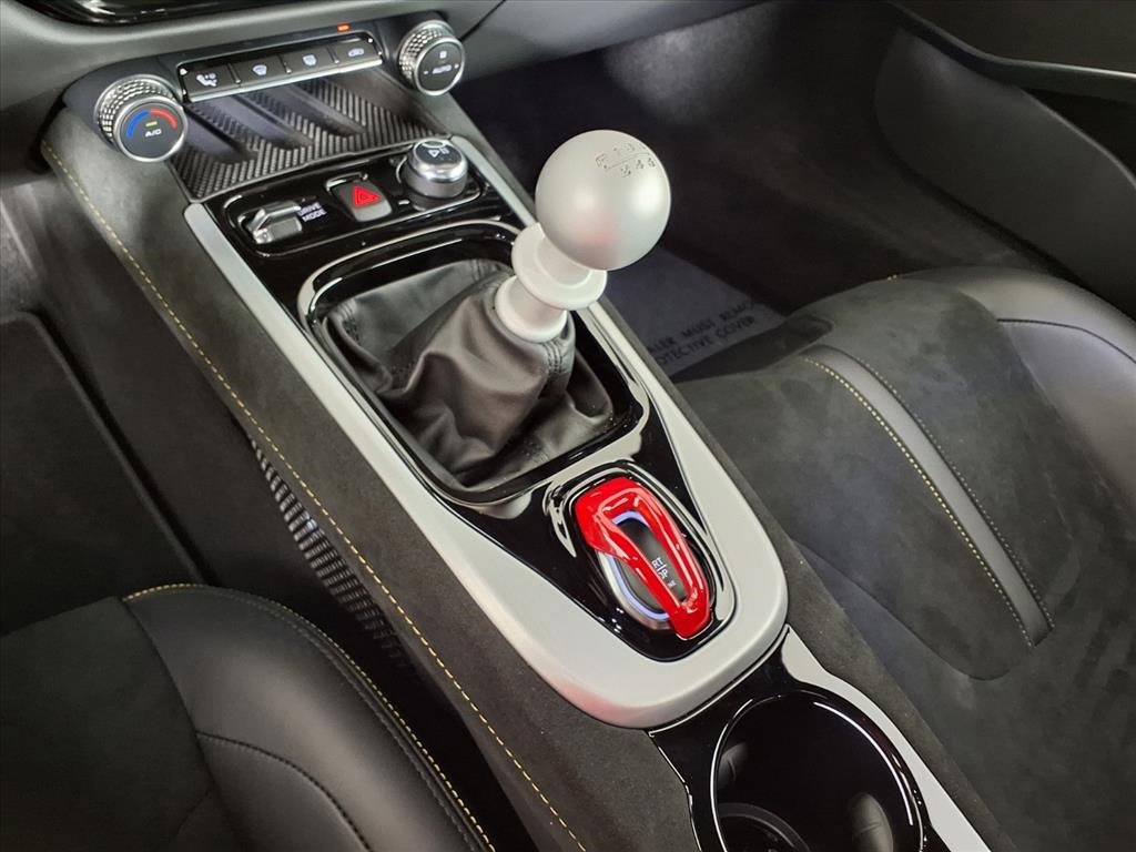 Used 2025 Lotus Emira image 17