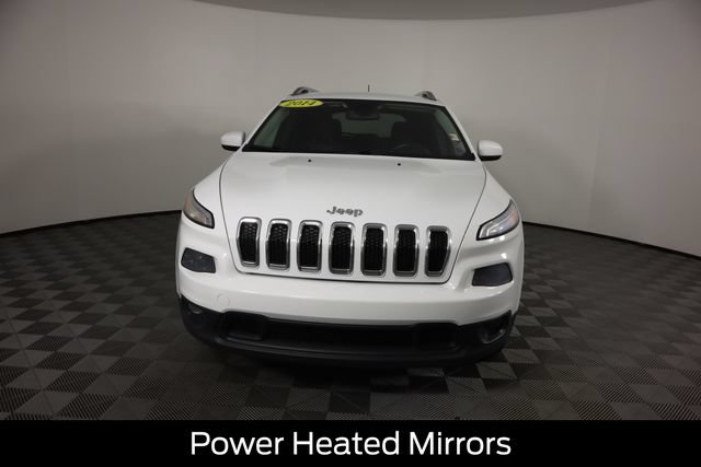 Used 2014 Jeep Cherokee Latitude w/ Cold Weather Group AWD/4WD image 10