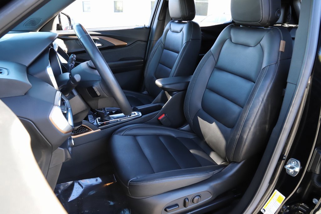 Used 2022 Chevrolet TrailBlazer ACTIV w/ Technology Package image 17