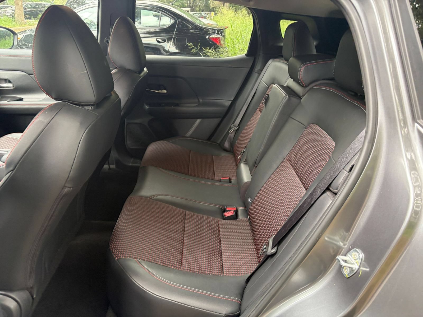Used 2026 Nissan Kicks SR FWD image 36