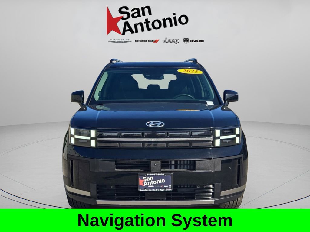 Used 2025 Hyundai Santa Fe Limited image 3