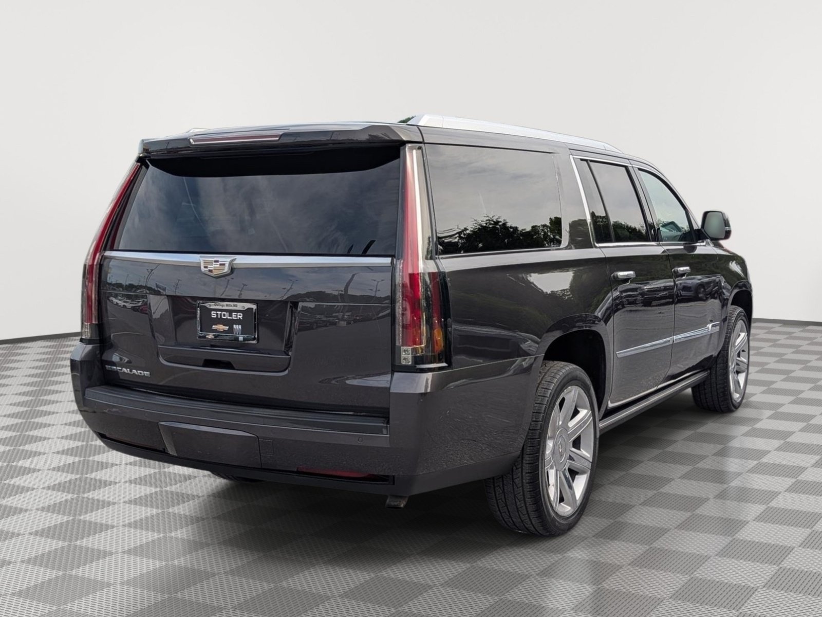Used 2016 Cadillac Escalade ESV Premium AWD/4WD image 5