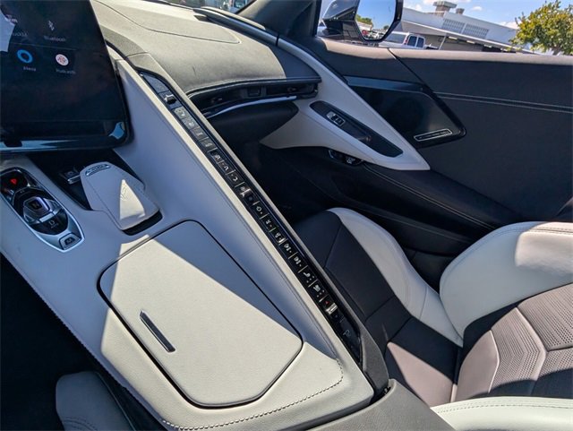 Used 2025 Chevrolet Corvette E-Ray w/ Stealth Interior Trim Package image 24