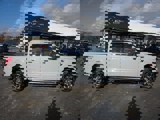 Used 2024 Ford F150 XLT image 6