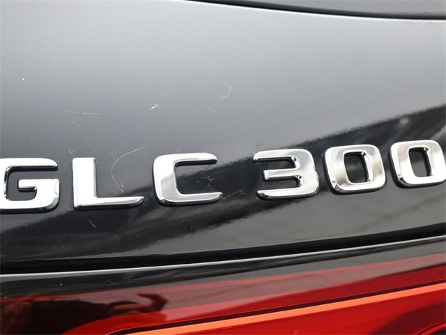 New 2025 Mercedes-Benz GLC 300 image 10