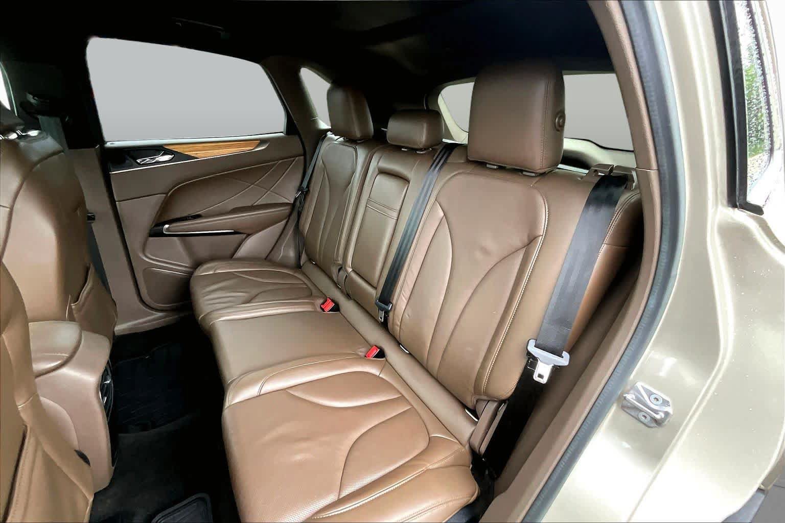 Used 2015 Lincoln MKC FWD w/ Equipment Group 102A Reserve image 21