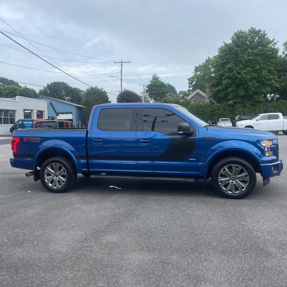 Used 2017 Ford F150 XLT w/ Equipment Group 302A Luxury AWD/4WD image 4
