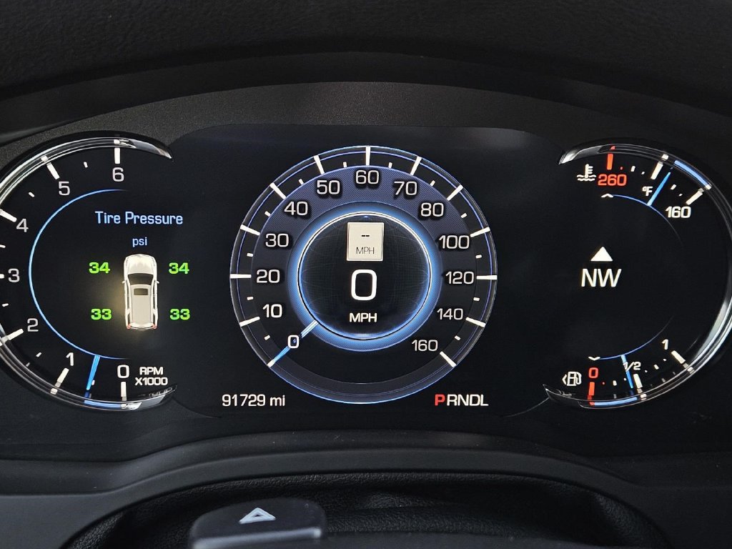 Used 2020 Cadillac Escalade Luxury RWD image 31