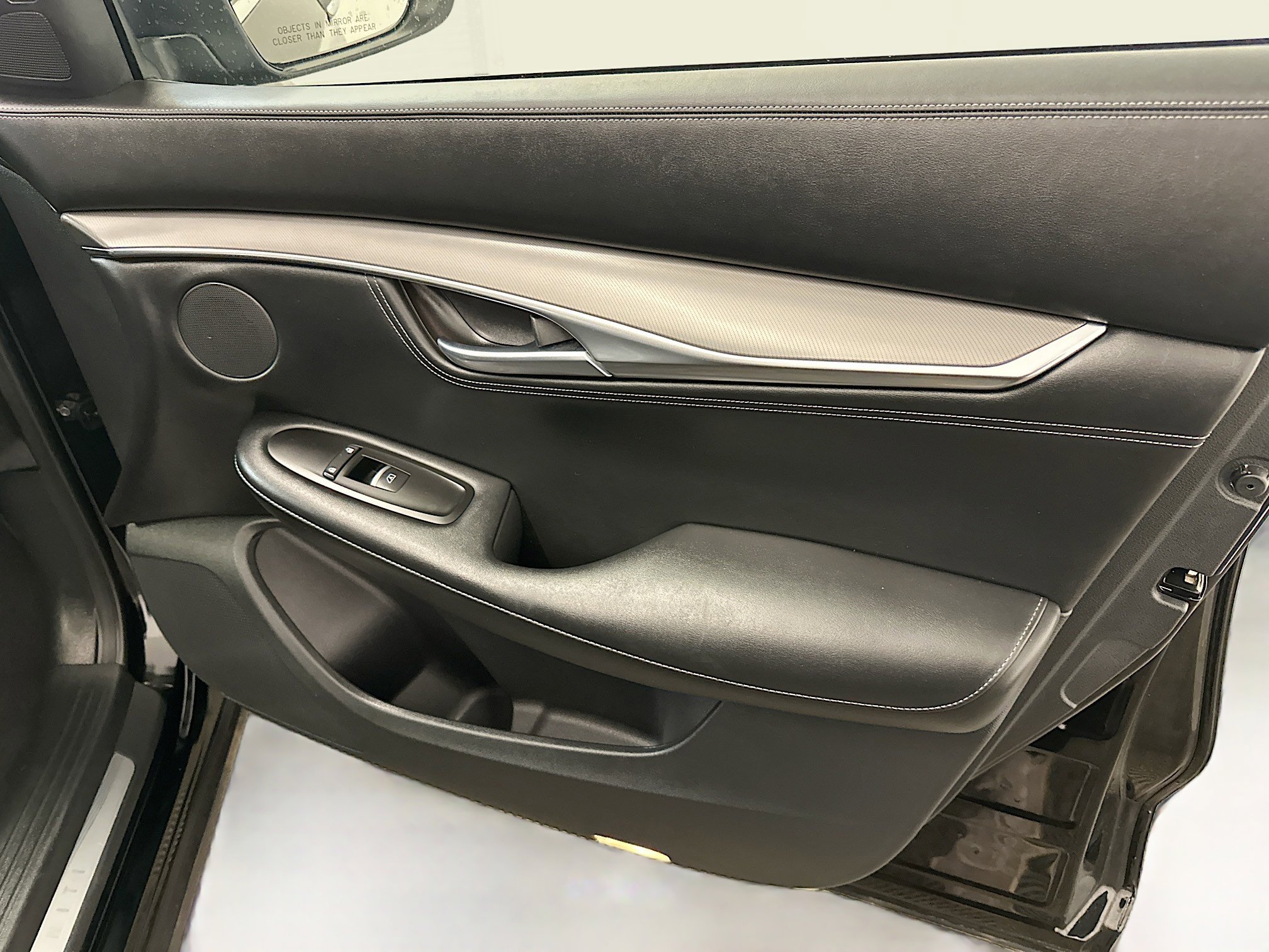 Used 2023 INFINITI QX55 Luxe w/ Cargo Package image 34