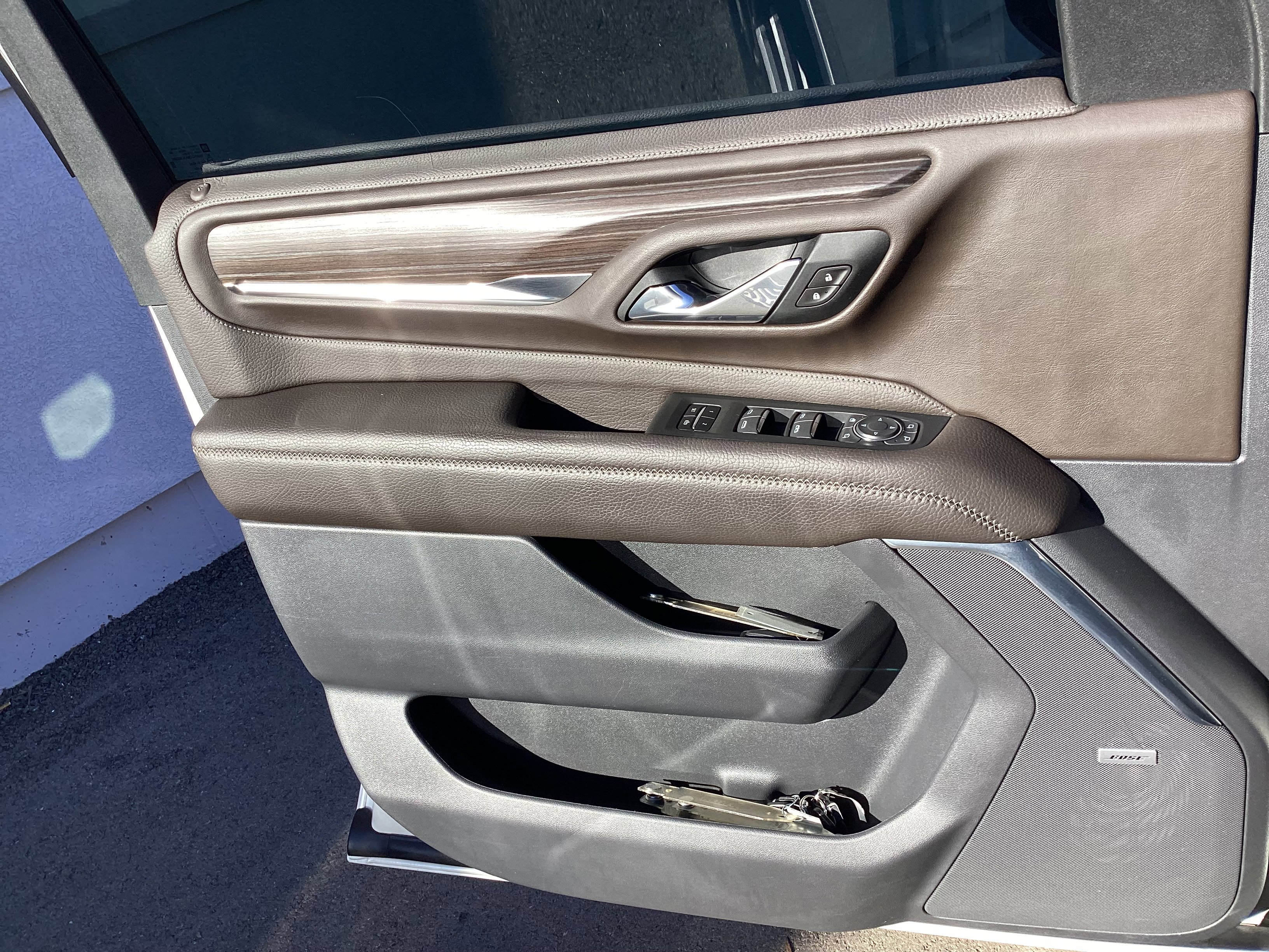 Used 2021 GMC Yukon XL Denali w/ Denali Premium Package image 36