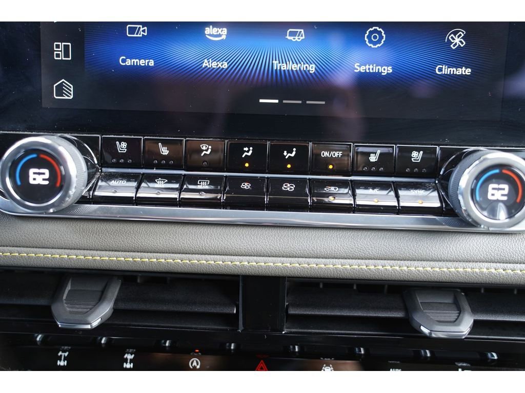 Used 2024 Chevrolet Colorado ZR2 w/ ZR2 Convenience Package III image 20