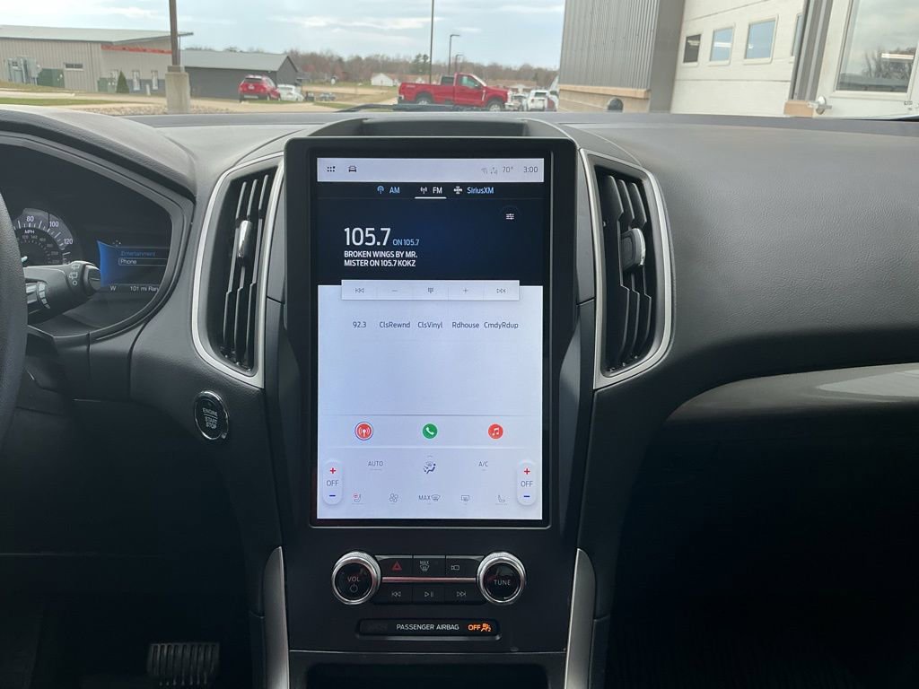 Used 2023 Ford Edge SEL w/ Convenience Package image 13