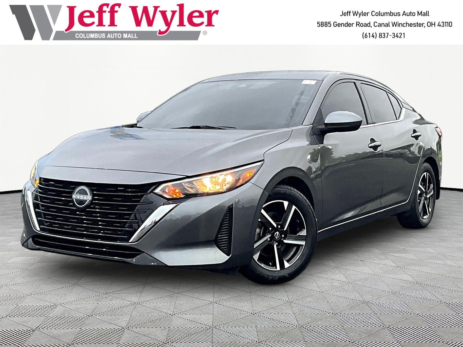 Used 2025 Nissan Sentra SV w/ All-Weather Package FWD image 1