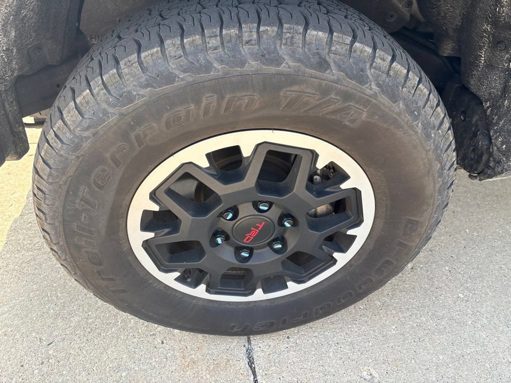Used 2024 Toyota Tacoma TRD Off-Road AWD/4WD image 11