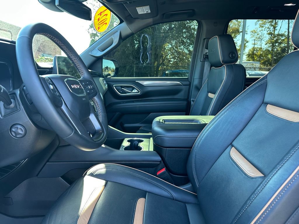 Used 2024 GMC Yukon AT4 w/ AT4 Premium Package image 23