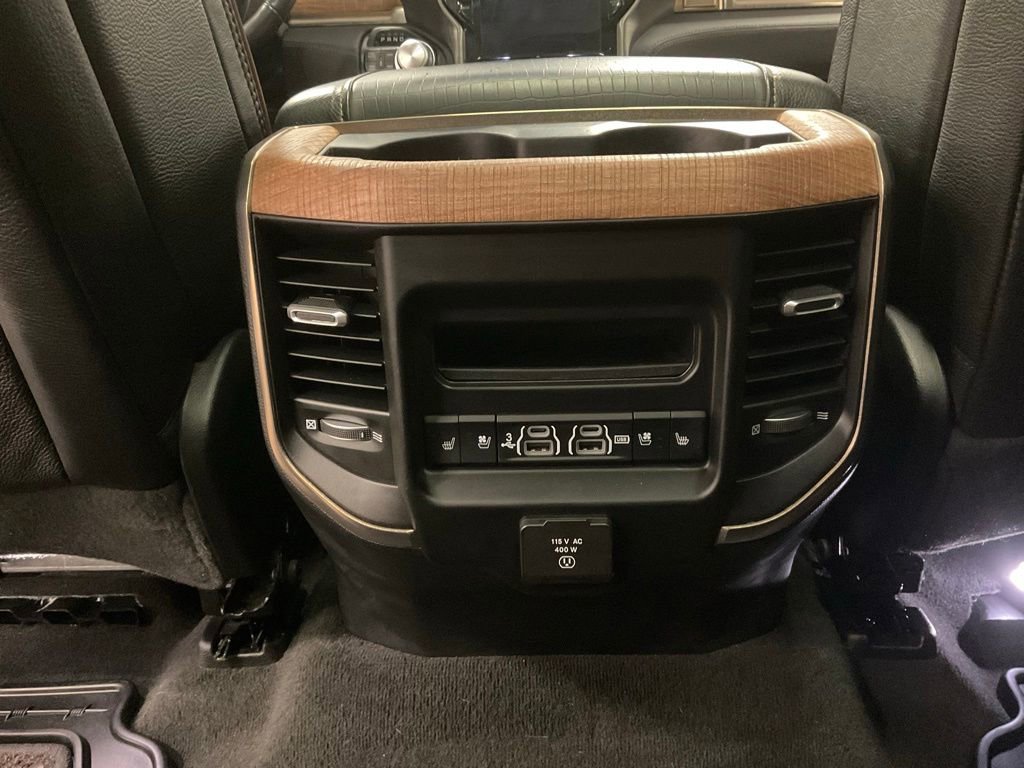 Used 2019 RAM 1500 Limited AWD/4WD image 39