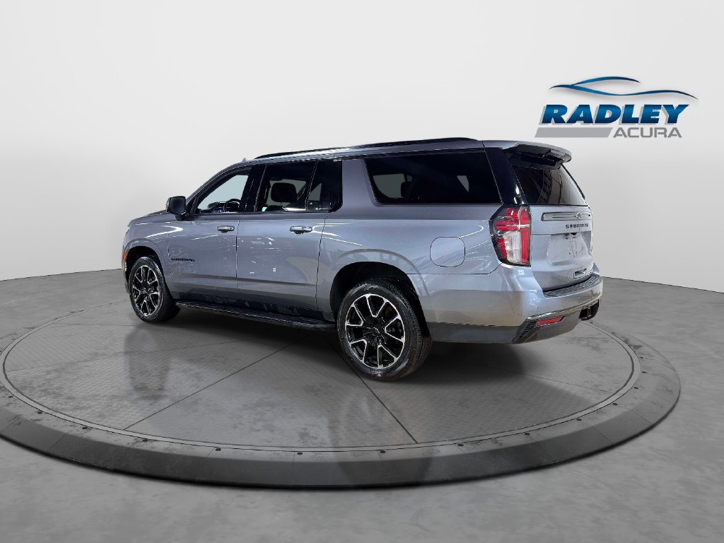 Used 2022 Chevrolet Suburban RST w/ Luxury Package RWD image 5