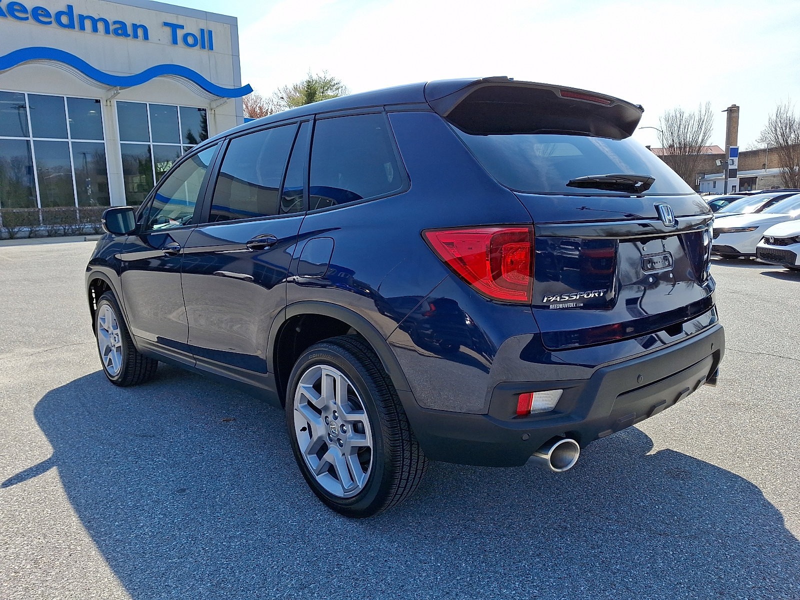 Used 2025 Honda Passport EX-L image 4