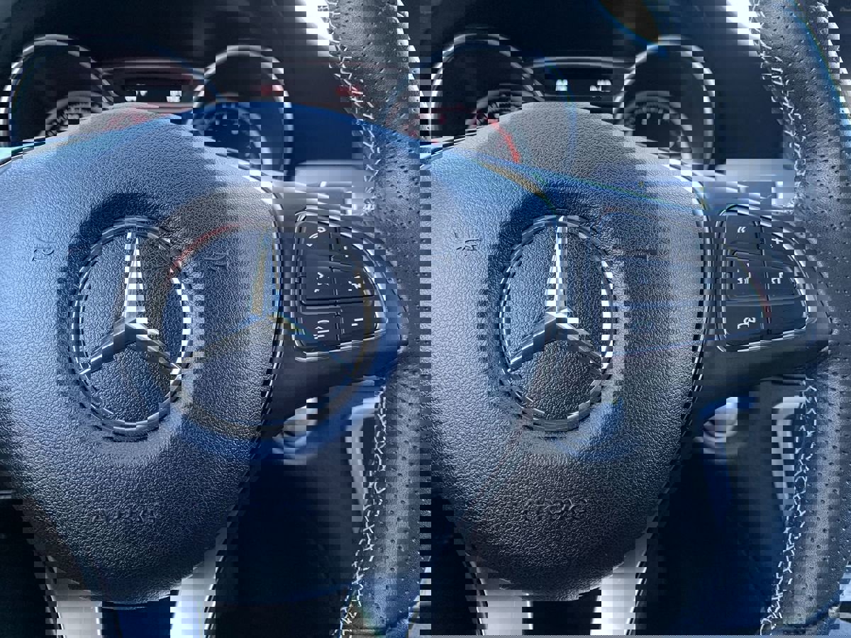 Used 2018 Mercedes-Benz CLA 250 4MATIC image 20