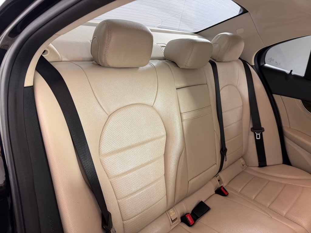 Used 2016 Mercedes-Benz C 300 Sedan image 23
