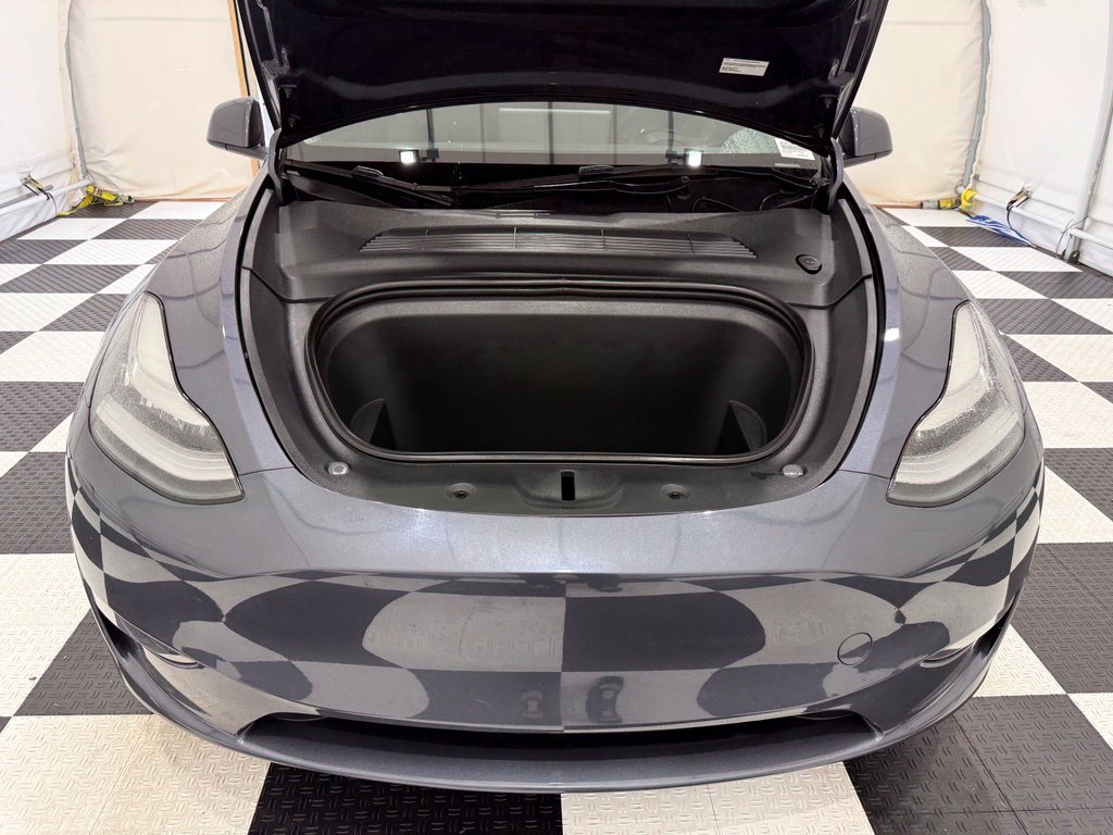 Used 2023 Tesla Model Y Long Range AWD/4WD image 10