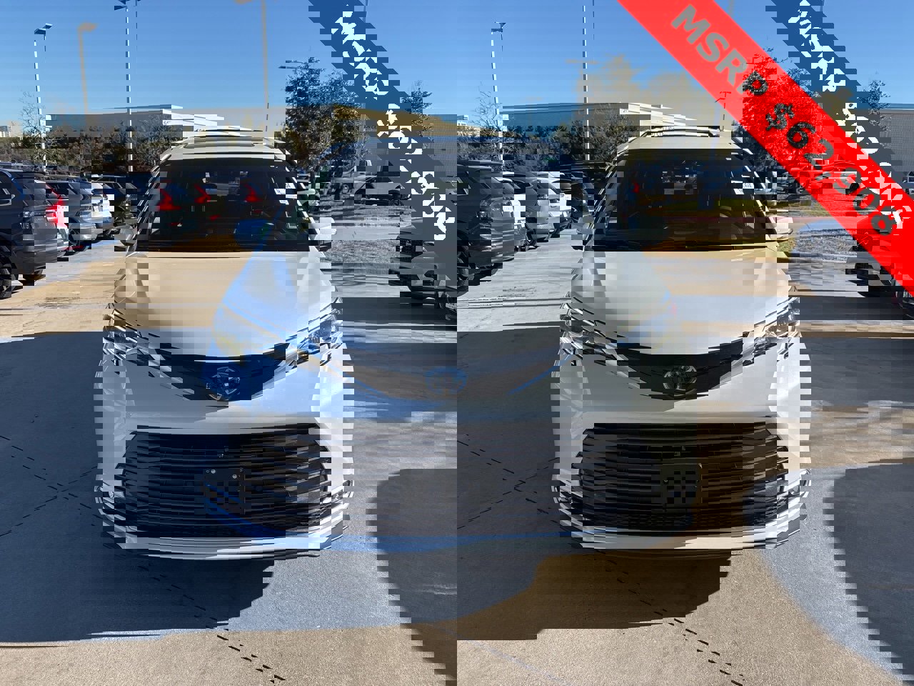 Used 2025 Toyota Sienna Platinum video 2