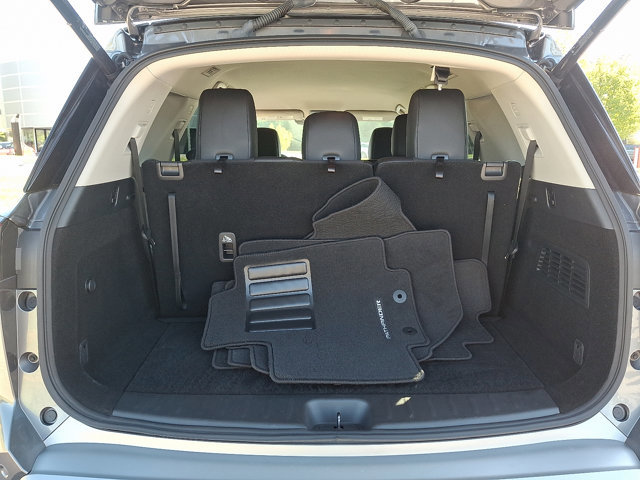 Certified 2024 Nissan Pathfinder SL image 30