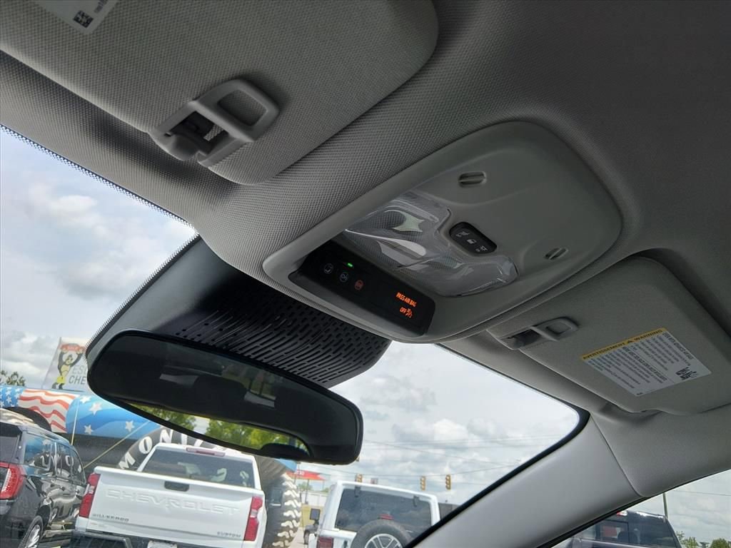 New 2027 Chevrolet Bolt LT FWD image 20