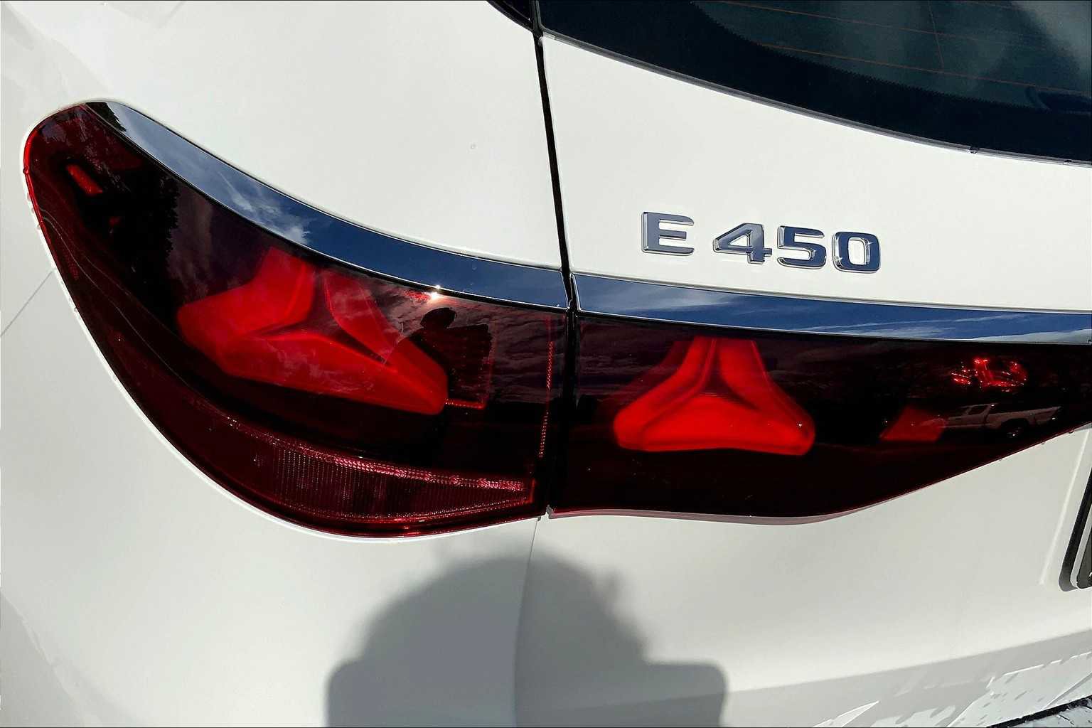 New 2026 Mercedes-Benz E 450 4MATIC All-Terrain Wagon image 18