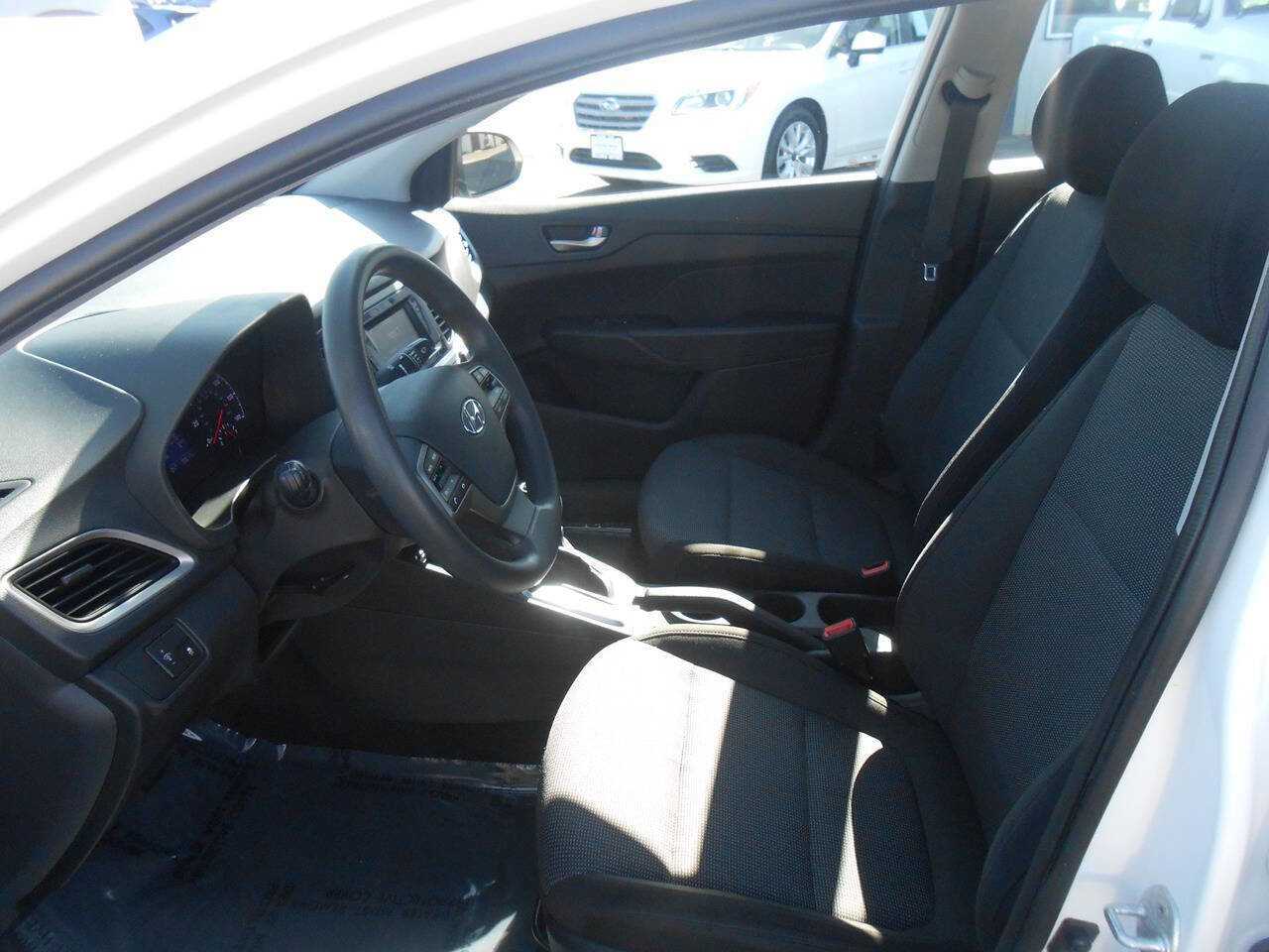 Used 2021 Hyundai Accent SE image 10