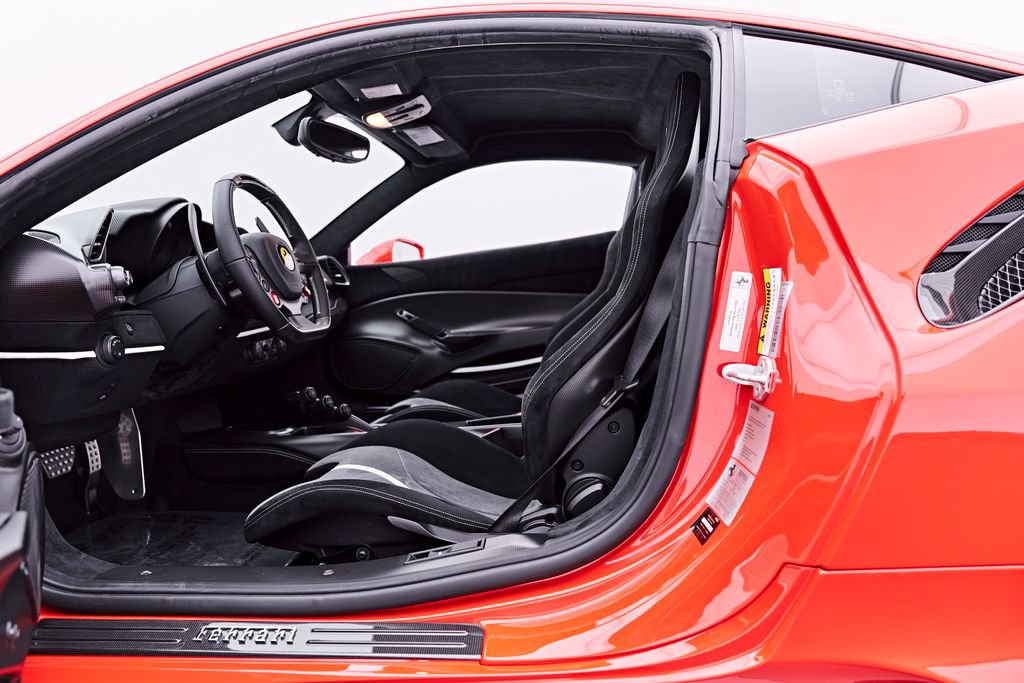 Used 2020 Ferrari 488 Pista Coupe RWD image 60