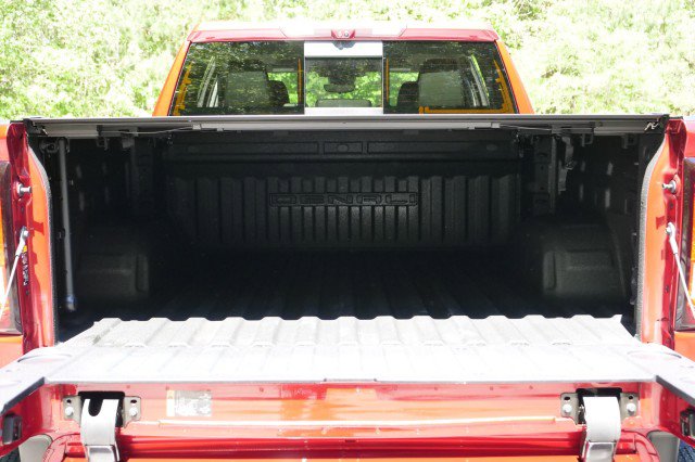 Used 2024 GMC Sierra 1500 Denali w/ Denali Reserve Package image 38