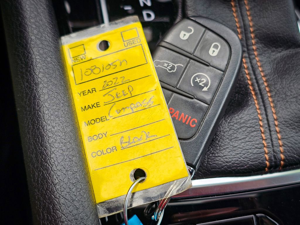 Certified 2022 Jeep Compass Limited w/ Elite Group image 39