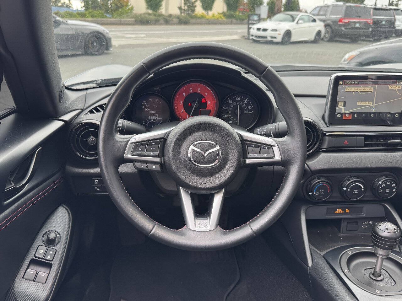 Used 2017 MAZDA MX-5 Miata Club w/ Brembo/BBS Package RWD image 27