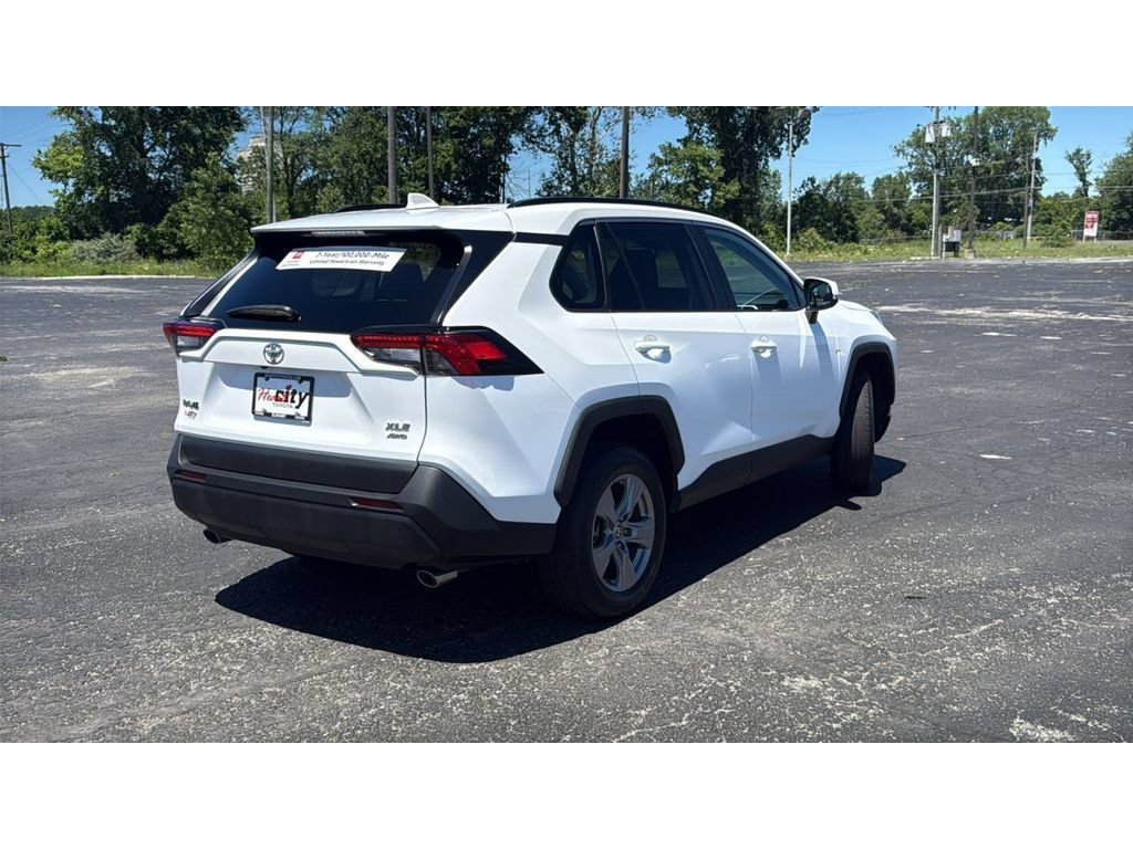 Certified 2024 Toyota RAV4 XLE AWD/4WD image 9